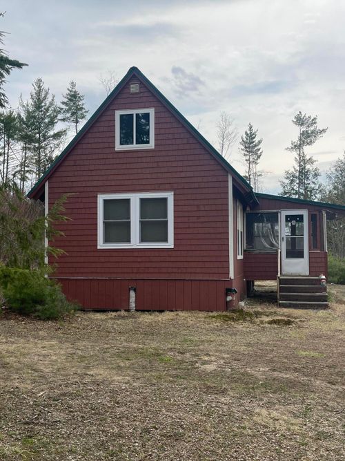 173 N Tamworth Road, Oxford, ME, 04270 | Card Image