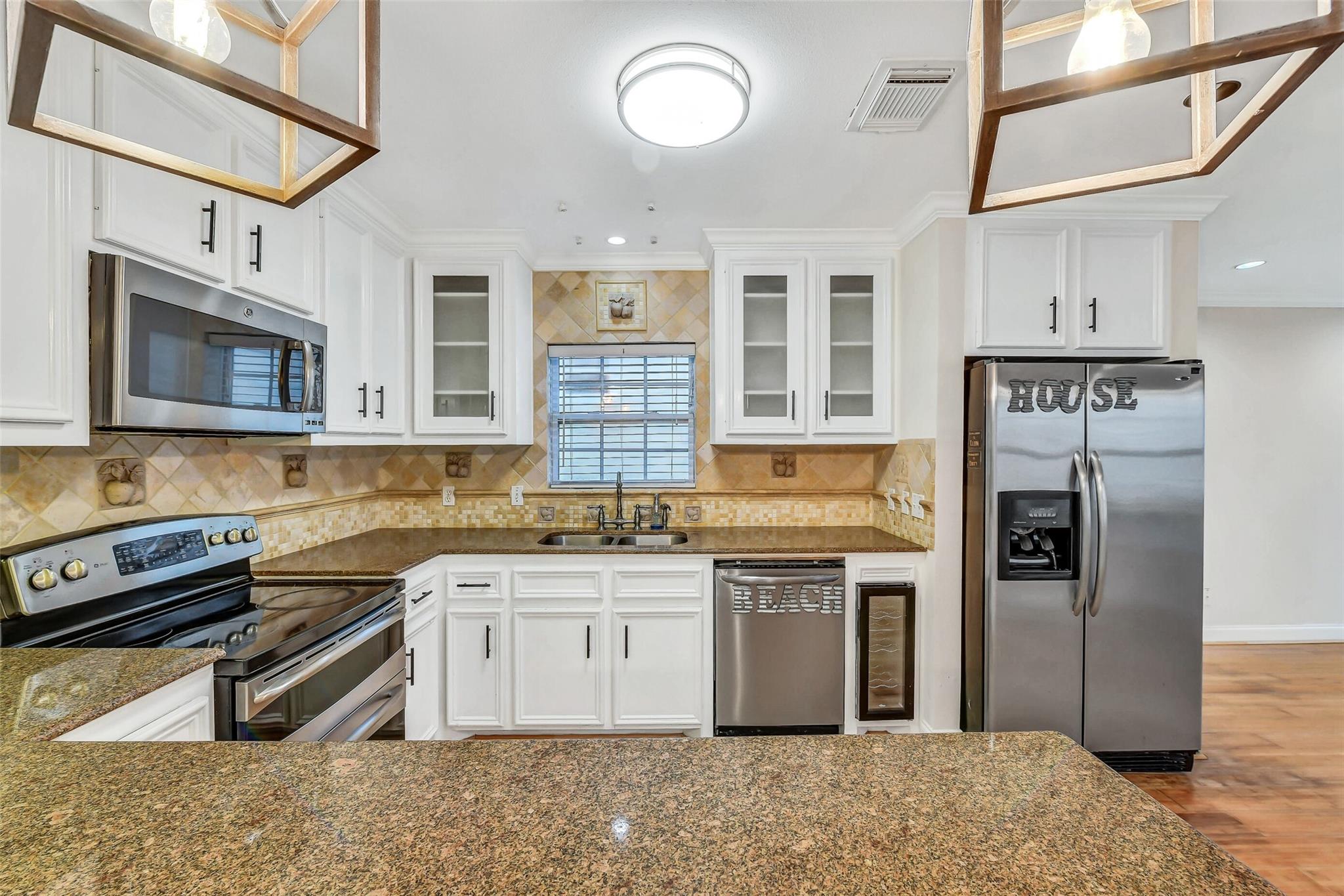 Residential Lease in Galveston 3
