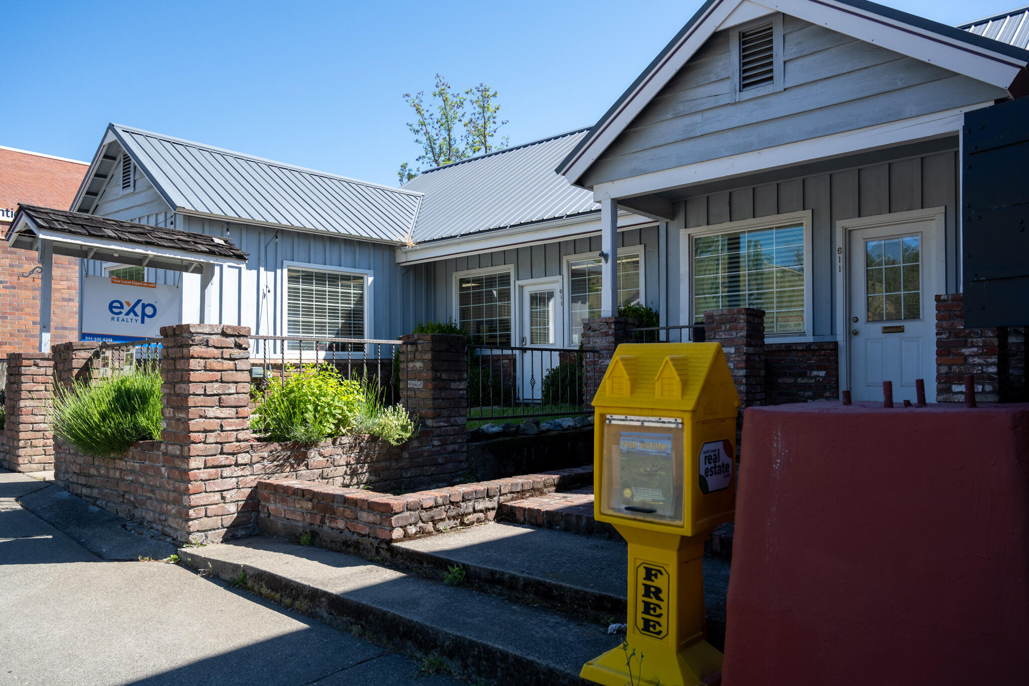 Commercial Sale in Weaverville 3