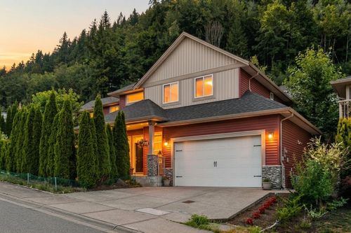 47264 Vista Pl, Chilliwack, BC, V2R0R9 | Card Image