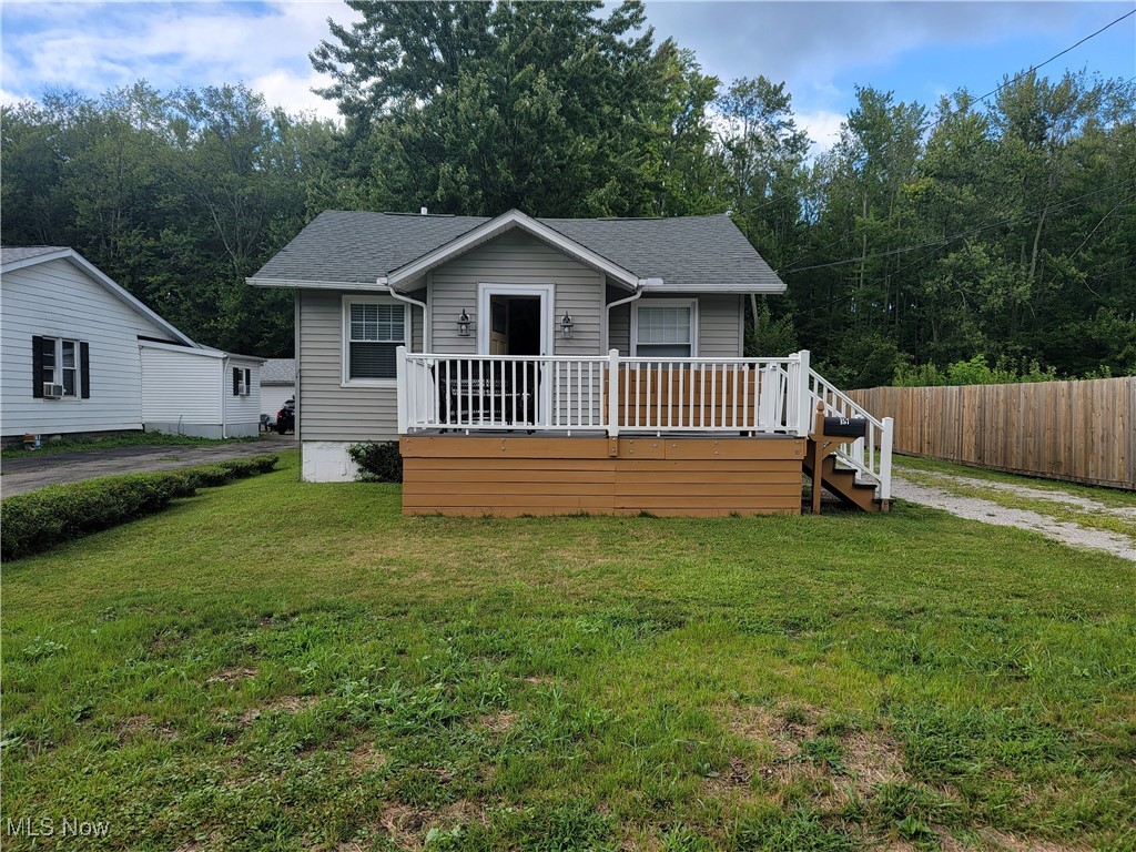 North Ave, Geneva, OH 44041
