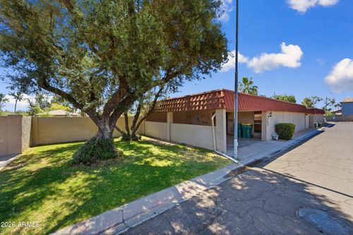 5233 N 15th Dr, Phoenix, AZ, 85015-3002 | Card Image