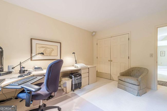 5700 Grove Point Rd, House other with 3 bedrooms, 3 bathrooms and 2 parking in Johns Creek GA | Image 31