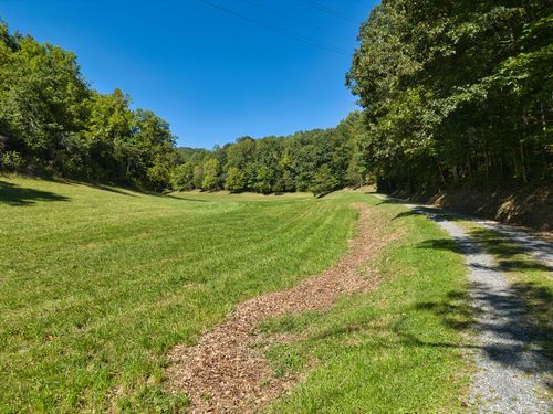 2554 Georges Run Rd, Shawsville, VA, 24162-1430 | Card Image