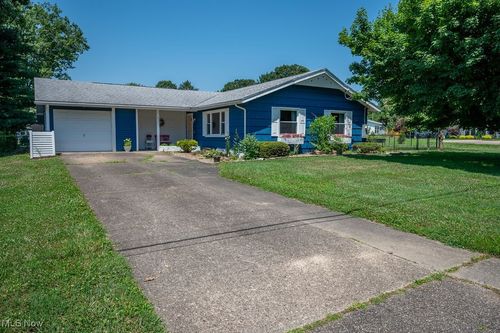 211 Clark Dr, Marietta, OH, 45750-1012 | Card Image
