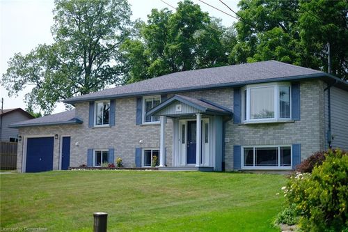 47 Winnett St N, Cayuga, ON, N0A1E0 | Card Image