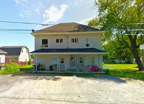 26 Spring St, Sturgeon Falls, ON, P2B3G7 | Card Image
