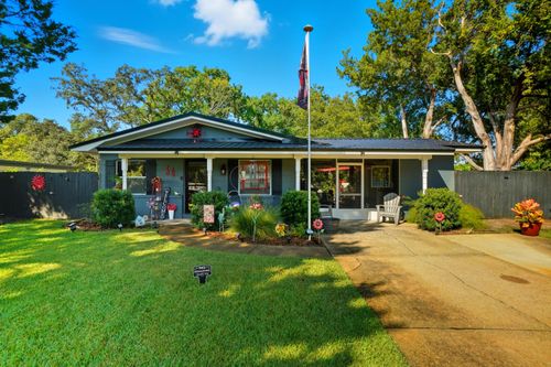 34 Hemlock Dr Nw, Fort Walton Beach, FL, 32548-4716 | Card Image