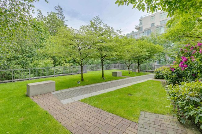 103 - 9222 University Crescent, Condo with 2 bedrooms, 2 bathrooms and 1 parking in Burnaby BC | Image 26