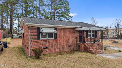 1412 Carolina Ave, Roanoke Rapids, NC, 27870-4625 | Card Image