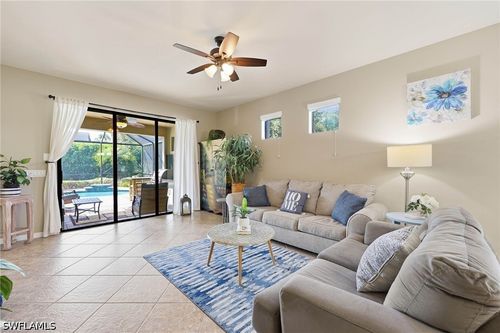 7156 Live Oak Dr, NAPLES, FL, 34114-8156 | Card Image