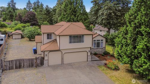 19810 11th St E, Lake Tapps, WA, 98391-6202 | Card Image