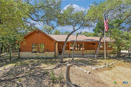 611 Mountain Crest Dr, Wimberley, TX, 78676-3324 | Card Image