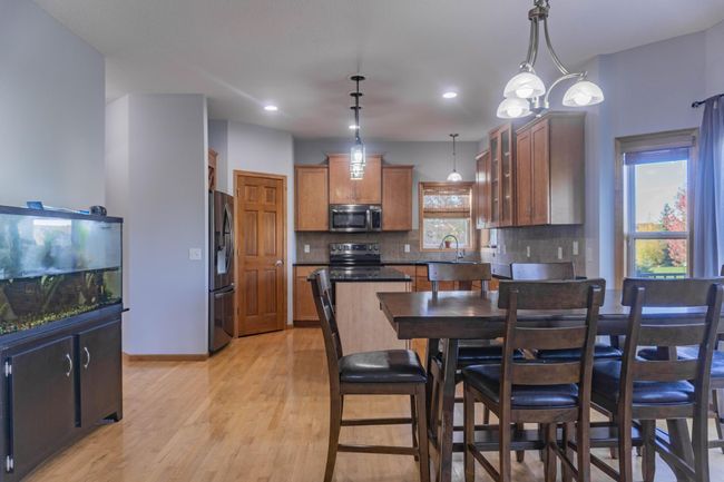 1216 S Windmill Crk, House other with 5 bedrooms, 4 bathrooms and null parking in Waconia MN | Image 18