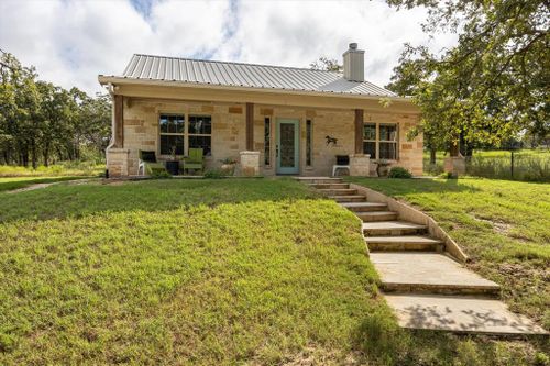 a-285A Saddle Creek Trail, Stephenville, TX, 76401 | Card Image