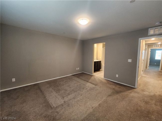 6247 Melford Sound St, Townhouse with 3 bedrooms, 3 bathrooms and null parking in Las Vegas NV | Image 14