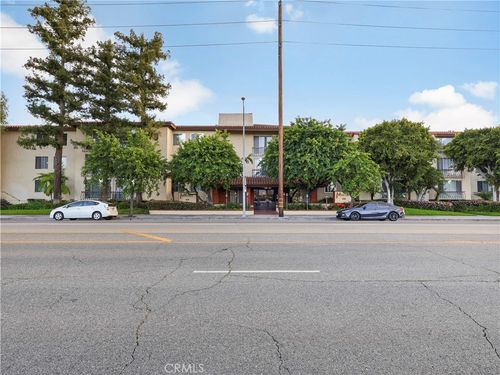 323-12720 Burbank Blvd, Valley Village, CA, 91607 | Card Image
