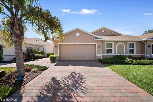 20099 Fiddlewood Ave, North Fort Myers, FL, 33917-8127 | Card Image