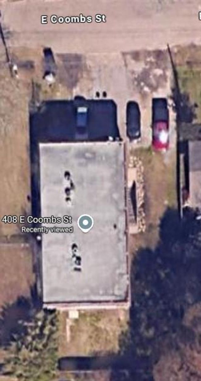 408 E Coombs St, Home with 2 bedrooms, 1 bathrooms and null parking in Alvin TX | Image 4