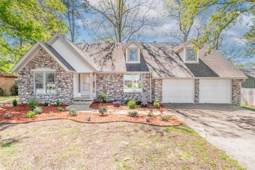 19019 Quail Run Dr, Little Rock, AR, 72210-6930 | Card Image
