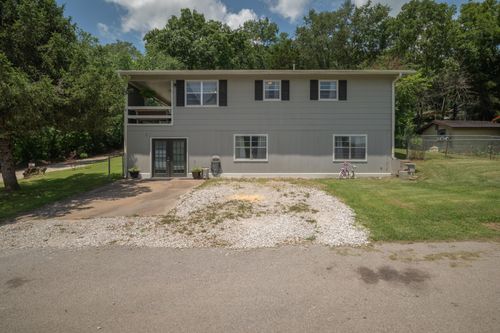109 Elkhorn Ln, Noel, MO, 64854-9132 | Card Image