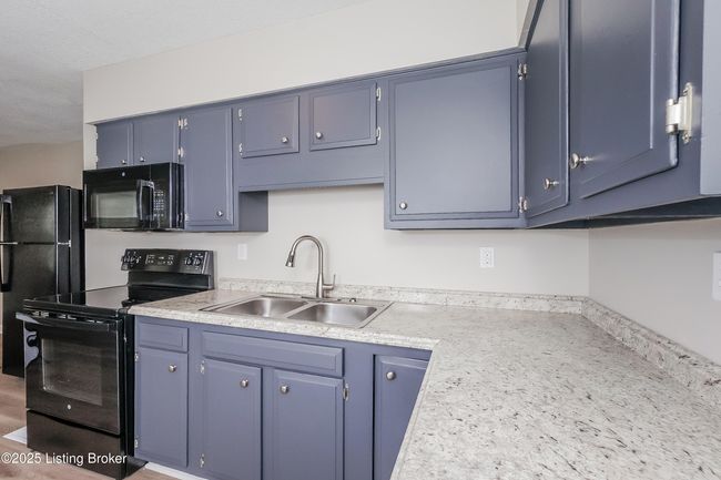 1088 Bicknell Ave, House other with 3 bedrooms, 1 bathrooms and null parking in Louisville KY | Image 10