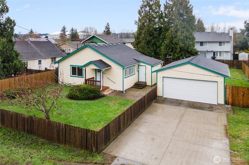 843 3rd Ave N, Kent, WA, 98032-3016 | Card Image