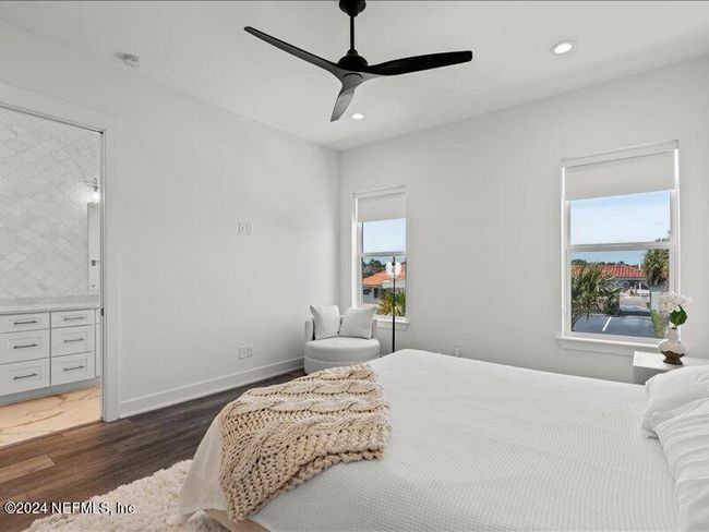 1302 2 Nd St S, House other with 4 bedrooms, 3 bathrooms and null parking in JACKSONVILLE BEACH FL | Image 11