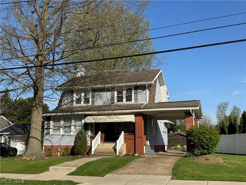 1003 Eastport Ave, Uhrichsville, OH, 44683-1529 | Card Image