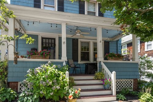 15 8th St, Providence, RI, 02906-2809 | Card Image
