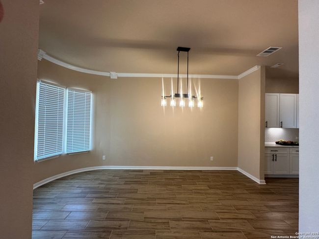 8420 Bluffside Blvd, House other with 4 bedrooms, 3 bathrooms and null parking in Selma TX | Image 6