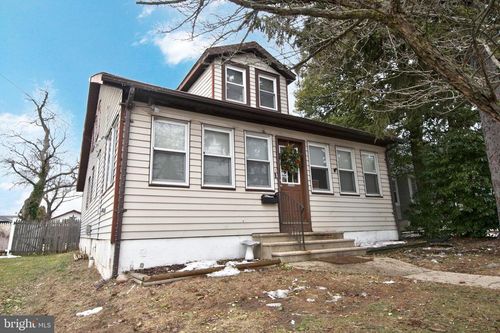 723 Puritan Ave, Lawrence, NJ, 08648-4641 | Card Image