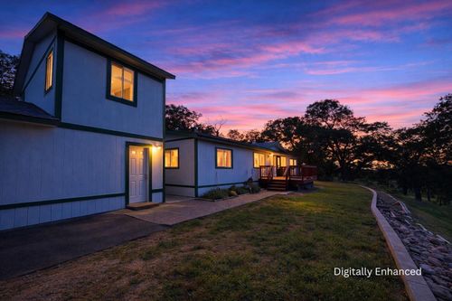 10580 Thompson Way, Valley Springs, CA, 95252-9059 | Card Image