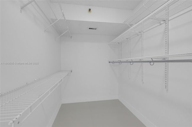 APT-503 - 2217 Cypress Island Dr, Condo with 2 bedrooms, 2 bathrooms and null parking in Pompano Beach FL | Image 21
