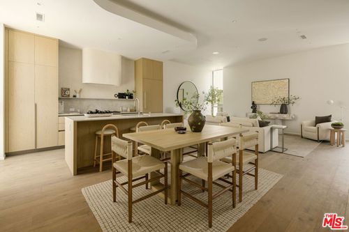 1125 Sanborn Avenue, Los Angeles, CA, 90029 | Card Image