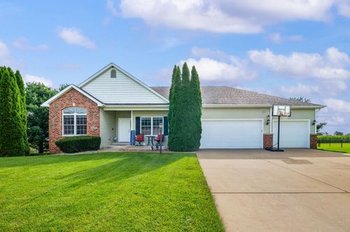 69265 Sundance Dr, Edwardsburg, MI, 49112-8766 | Card Image