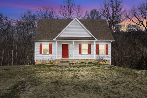 2627 Elkmont Dr, Clarksville, TN, 37040-2834 | Card Image