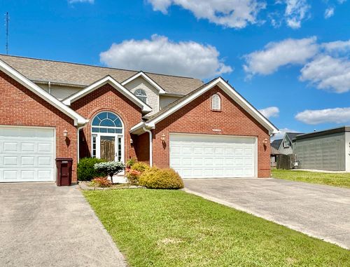 65 W Saddlebrook Dr, Somerset, KY, 42503-5615 | Card Image