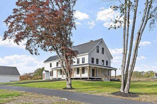 828 Lancaster Ave, Lunenburg, MA, 01462-1523 | Card Image