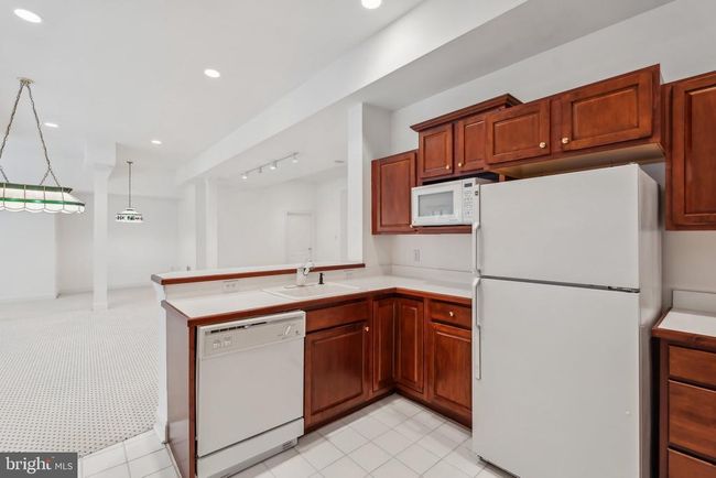 8109 Crooked Oaks Ct, House other with 4 bedrooms, 5 bathrooms and null parking in GAINESVILLE VA | Image 46