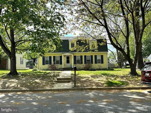 704 Lomax St, EASTON, MD, 21601-3941 | Card Image