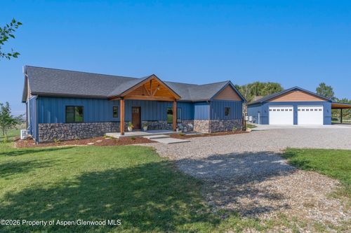 892 County Road 250, Silt, CO, 81652-9516 | Card Image