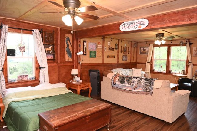 Sleeping Area | Image 11