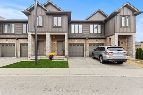 15-377 Glancaster Rd, Ancaster, ON, L9G0G4 | Card Image