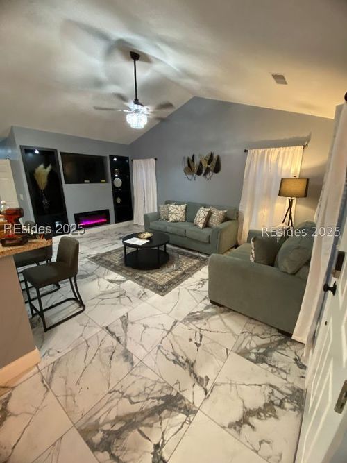 56 E Morningside Dr, Bluffton, SC, 29910-5858 | Card Image