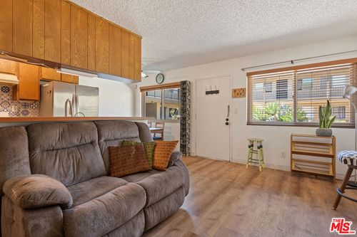 157-4633 Marine Ave, Manhattan Beach, CA, 90266-4426 | Card Image