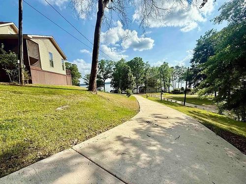 1401 Olin Rd, Farmerville, LA, 71241-3934 | Card Image