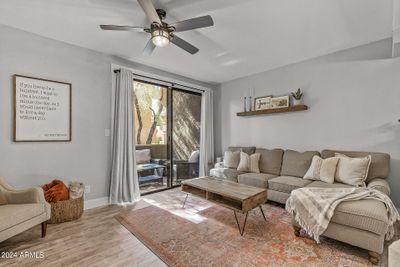 1082 - 5122 E Shea Boulevard, Condo with 2 bedrooms, 3 bathrooms and null parking in Scottsdale AZ | Image 1