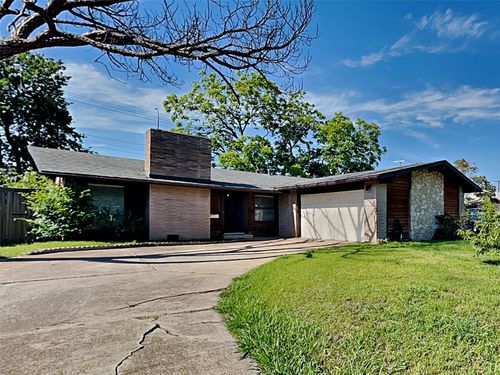 12043 High Meadow Dr, Dallas, TX, 75234-7817 | Card Image