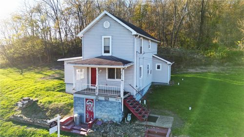 107 Center St, Millsboro, PA, 15348-1007 | Card Image